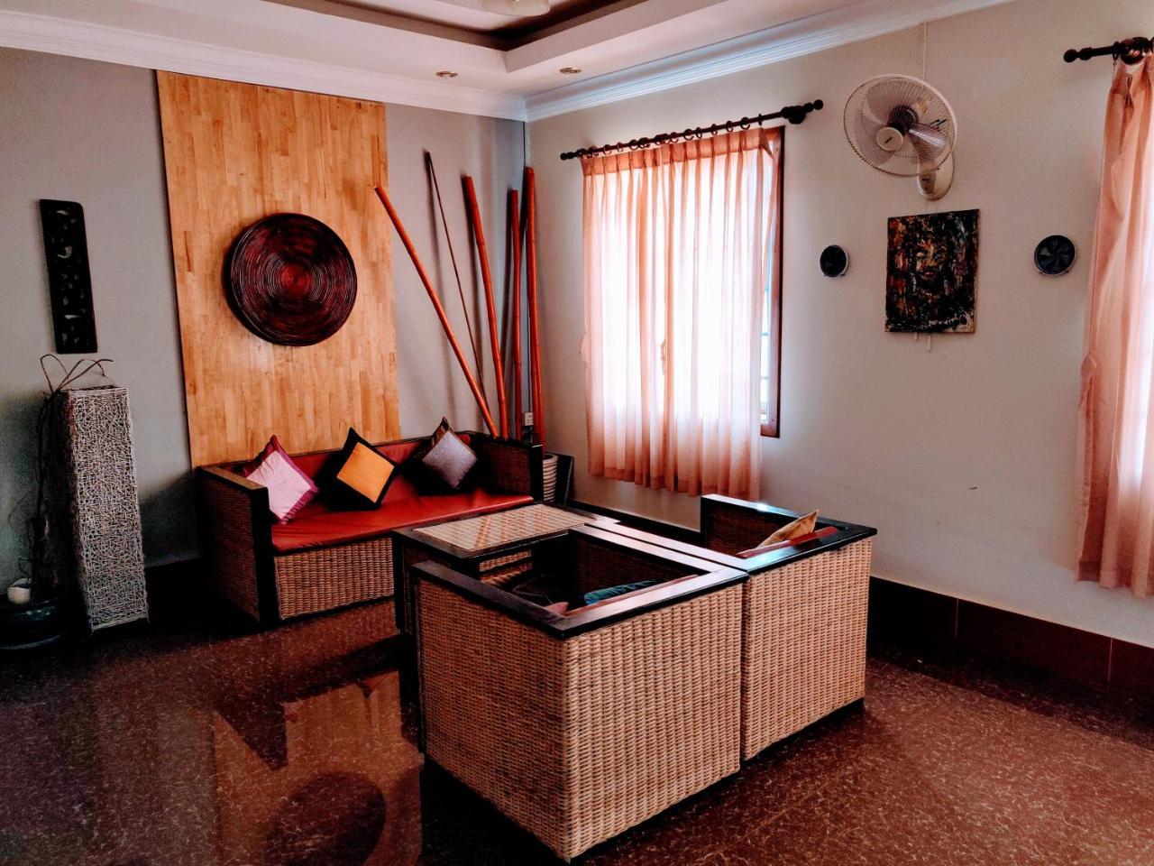 The Cashew Nut Villas 시엠리아프 외부 사진